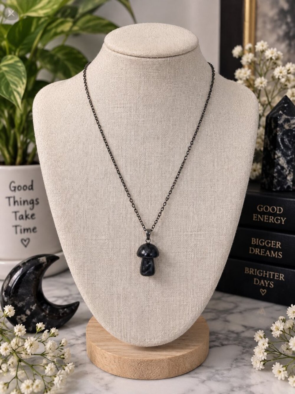 Mushroom Labradorite Necklace Pre loved